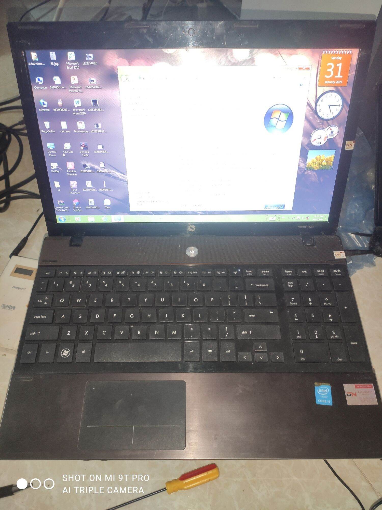 laptop i3 siêu khoẻ