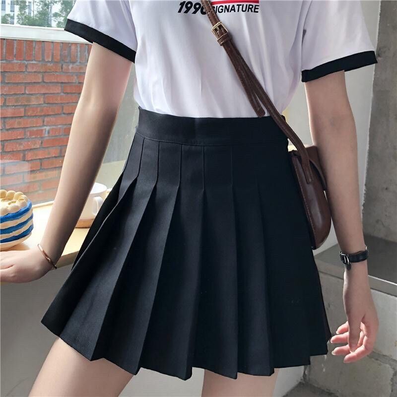 Chân váy xếp ly có lót trong
