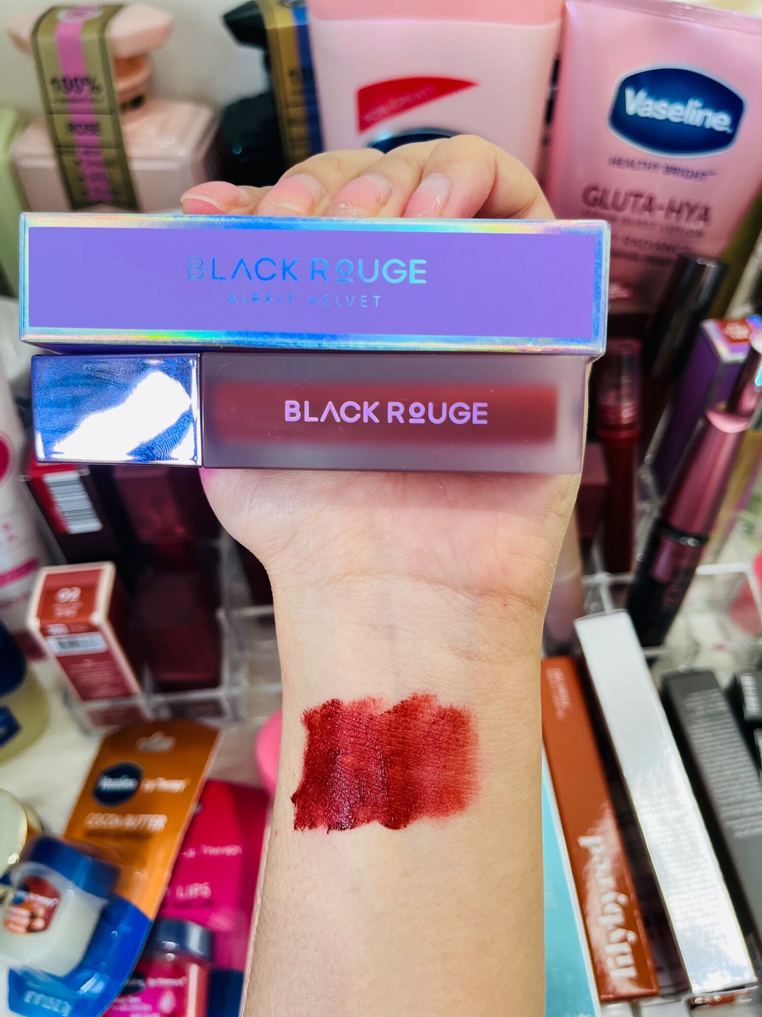[CHÍNH HÃNG] SON KEM LỲ BLACK ROUGE A12 NÂU ĐỎ GẠCH
