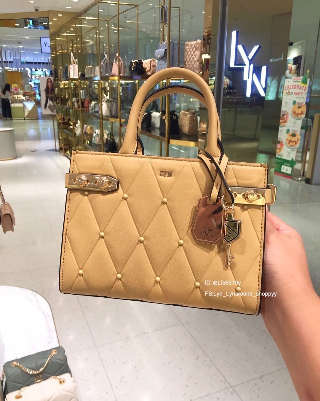 LYN FINESSTED BOXY| Lyn công sở sang 20cm
