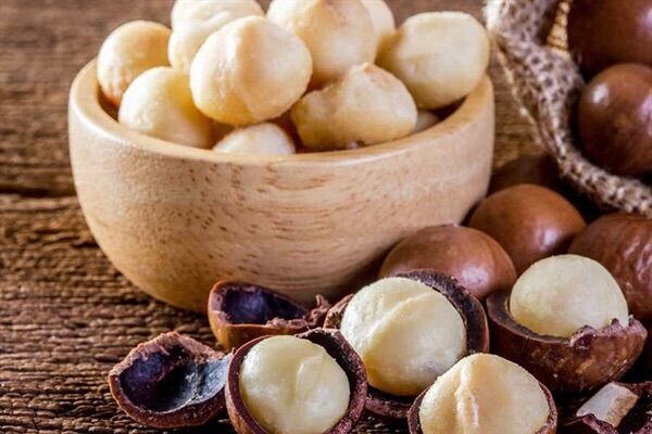 [Nhập RS0822 giảm 30k cho đơn 99k]Hạt Macca Úc  Nứt Vỏ 1kg (Tặng Kèm Dụng Cụ )