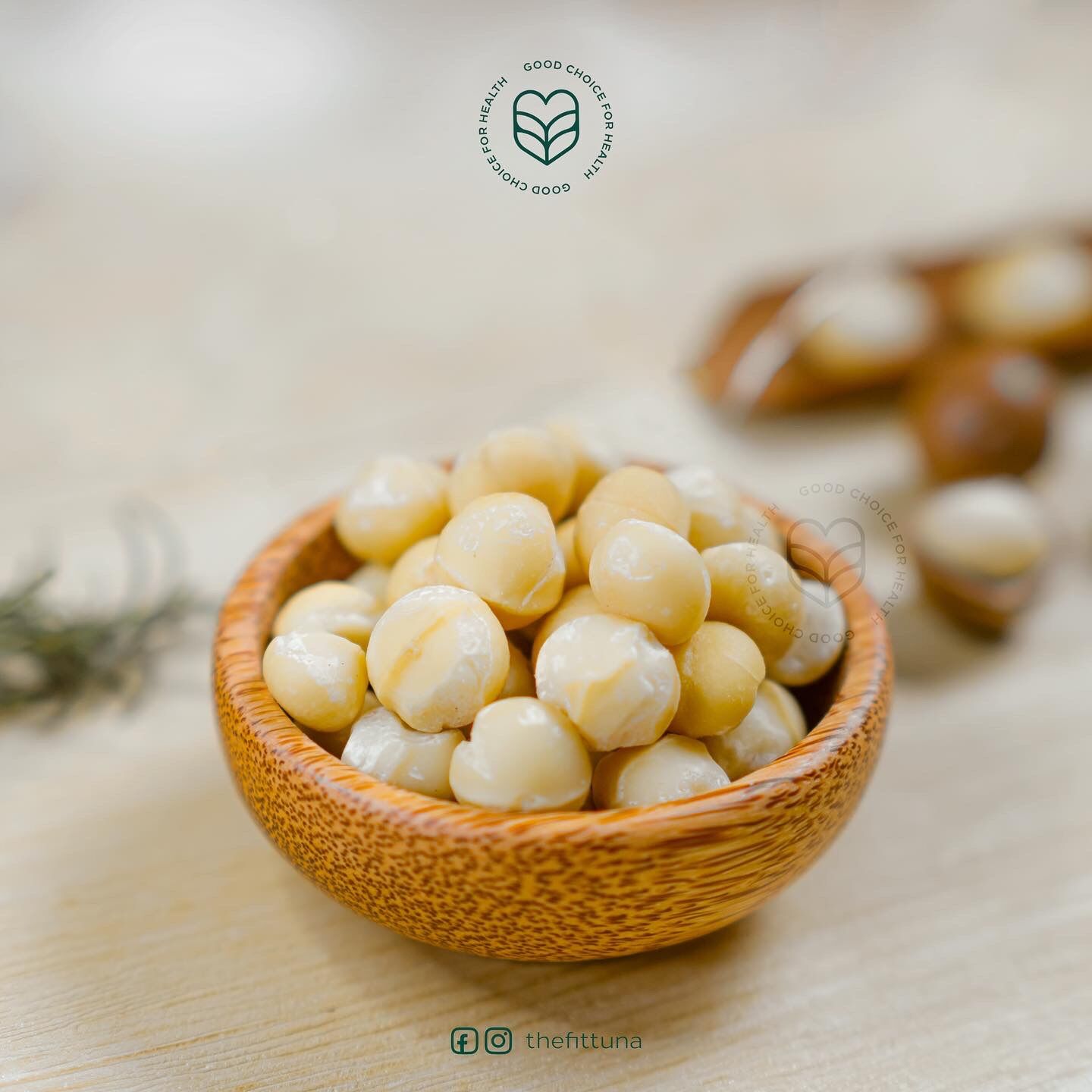 Nhân Hạt Macca Nguyên Sấy Mộc By Tuna